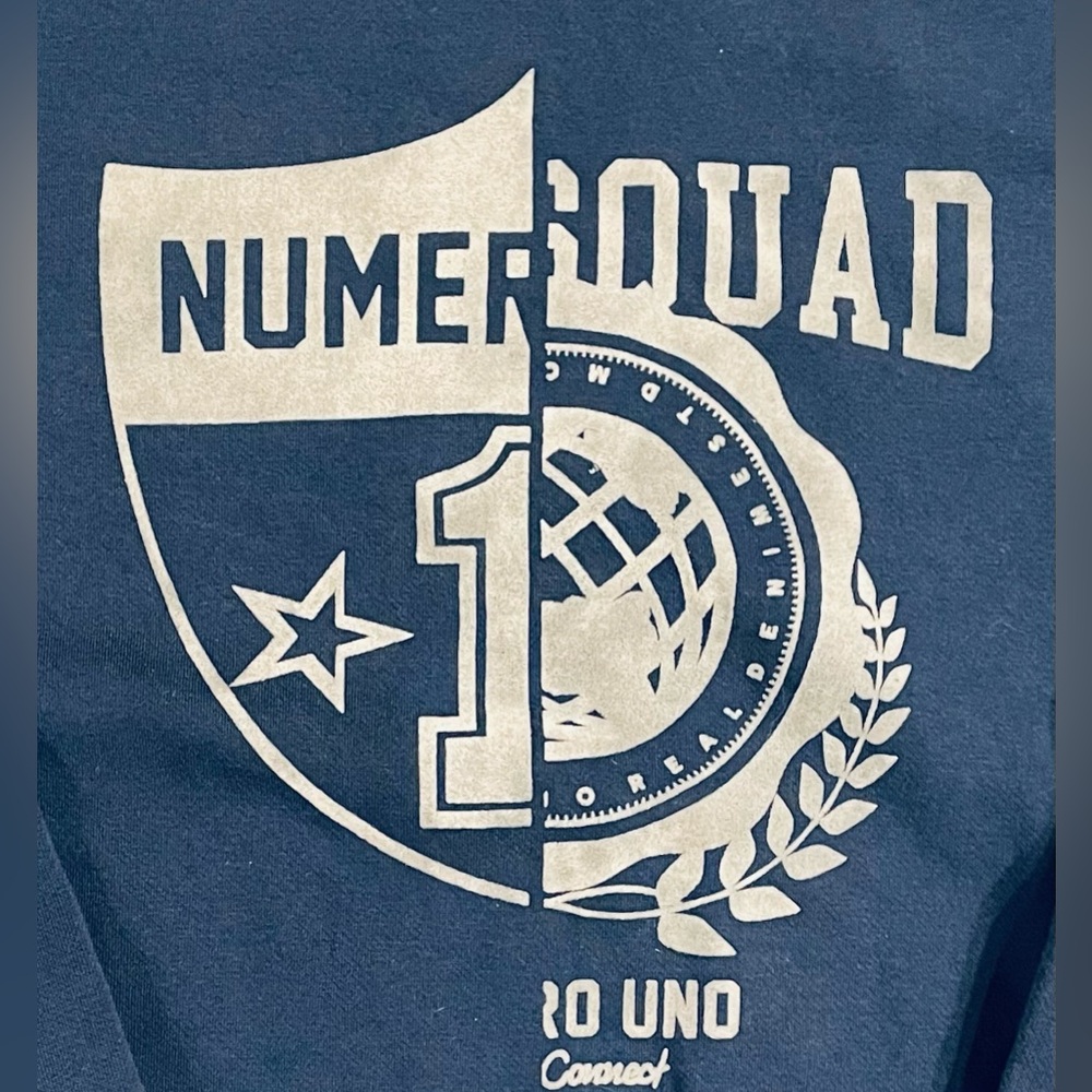 Numero Uno Crewneck Vintage Blue Sweatshirt, size medium, graphic